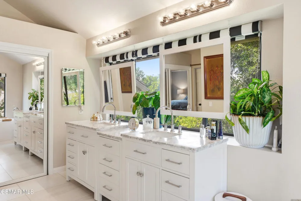 4225 Dan Wood Drive Westlake Village, CA 91362