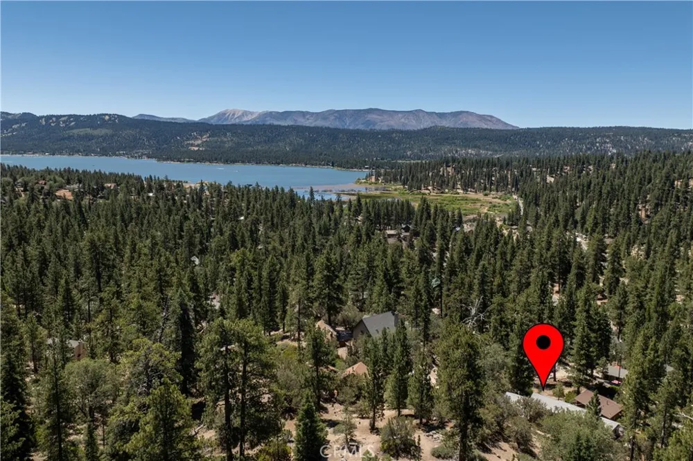 39147 Cedar Dell Fawnskin, CA 92333