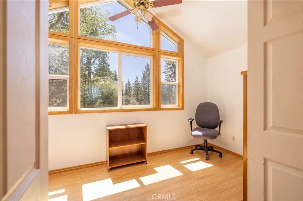 39147 Cedar Dell Fawnskin, CA 92333