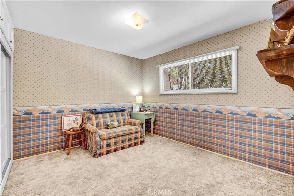 9818 Creemore Drive Tujunga, CA 91042
