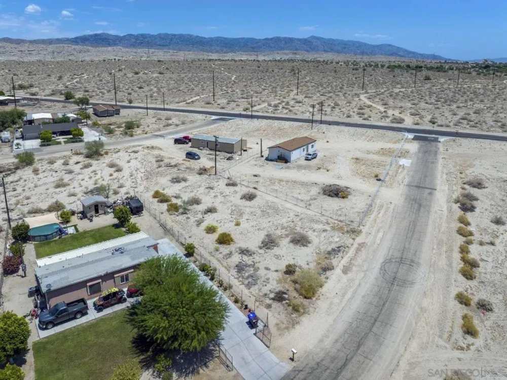 Coral Reef RD Mecca, CA 92254