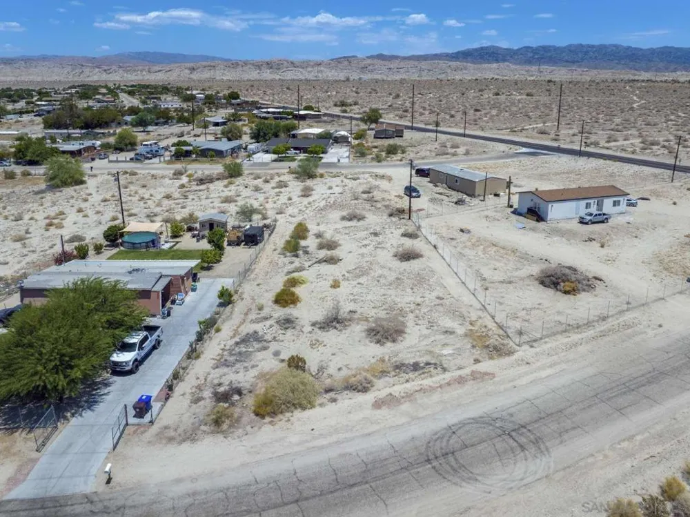 Coral Reef RD Mecca, CA 92254