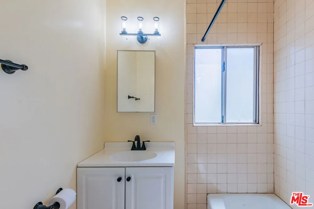 4170 Ince Boulevard Culver City, CA 90232