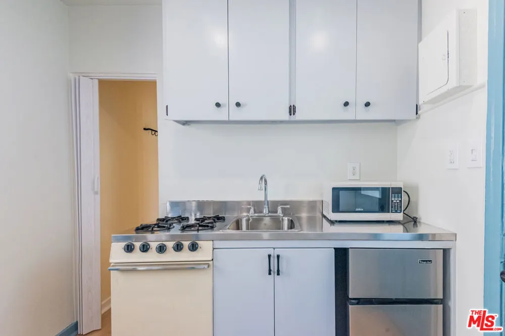 4170 Ince Boulevard Culver City, CA 90232