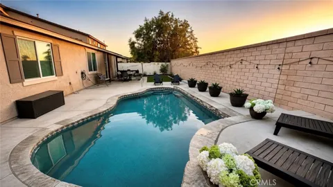 25362 Lone Acres