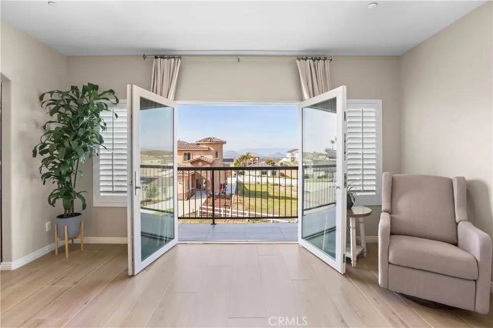 13083 Via Tuscany Riverside, CA 92503