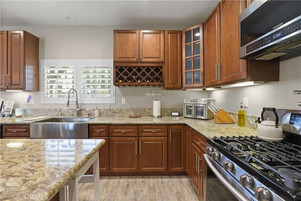 13083 Via Tuscany Riverside, CA 92503