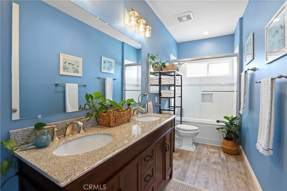 13083 Via Tuscany Riverside, CA 92503