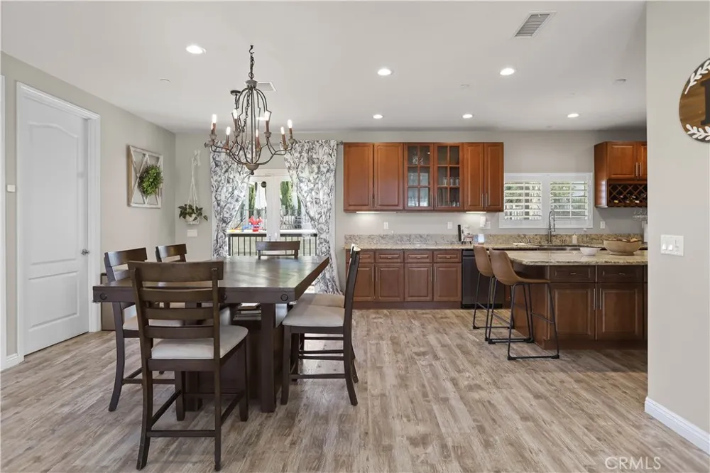 13083 Via Tuscany Riverside, CA 92503