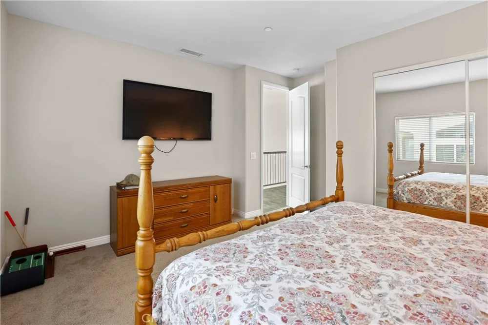13083 Via Tuscany Riverside, CA 92503