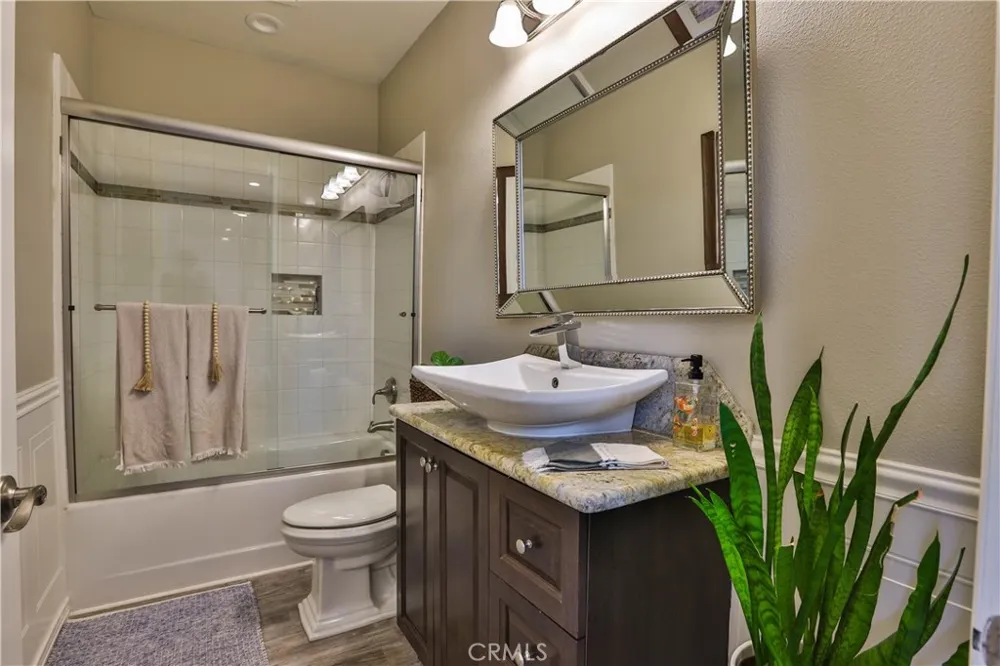13083 Via Tuscany Riverside, CA 92503