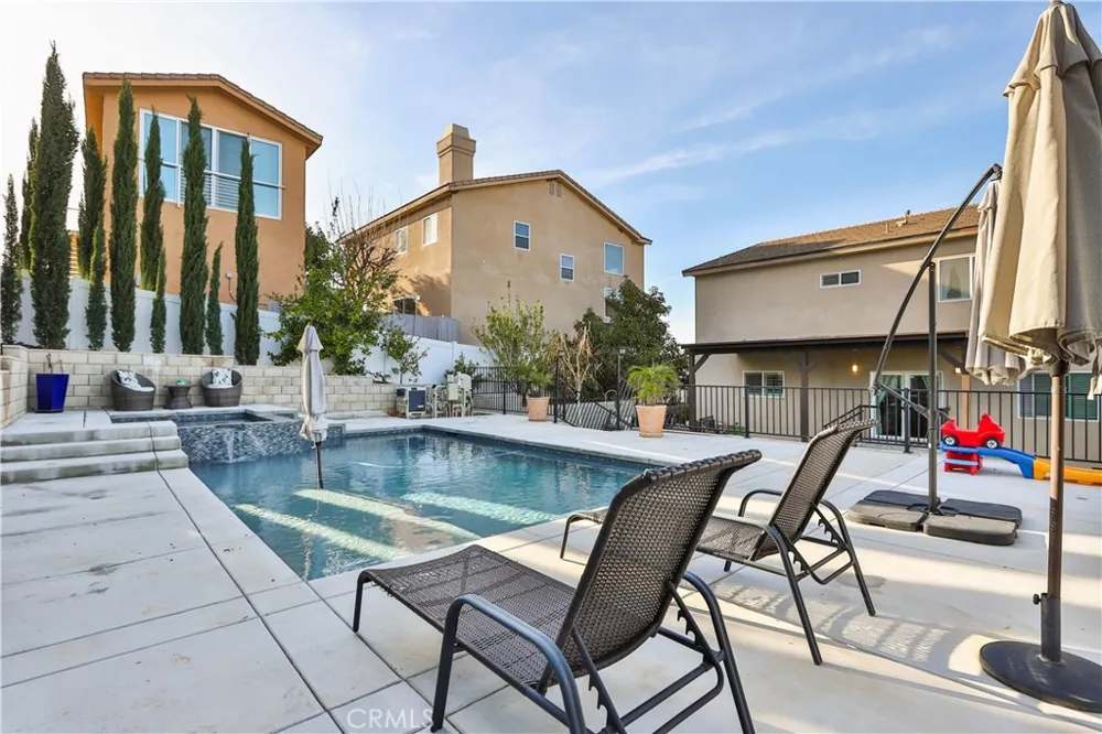 13083 Via Tuscany Riverside, CA 92503