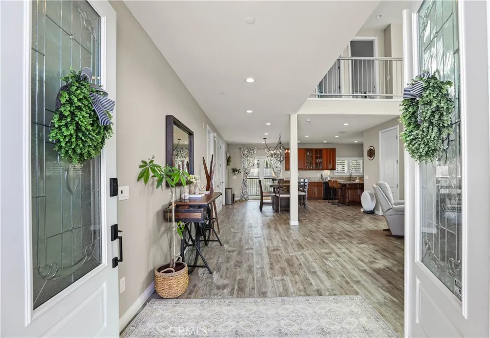13083 Via Tuscany Riverside, CA 92503