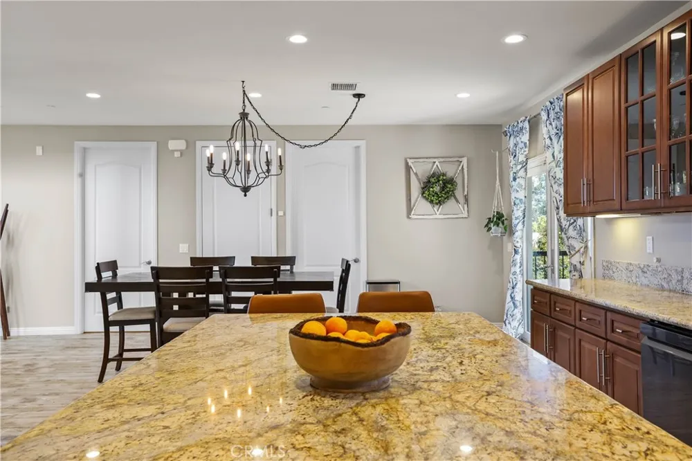 13083 Via Tuscany Riverside, CA 92503