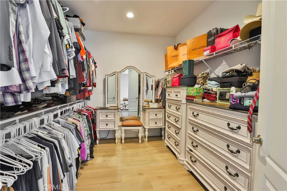 13083 Via Tuscany Riverside, CA 92503