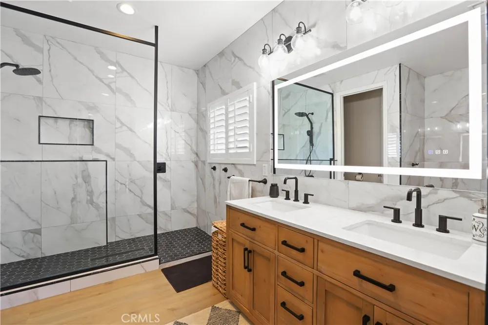 13083 Via Tuscany Riverside, CA 92503