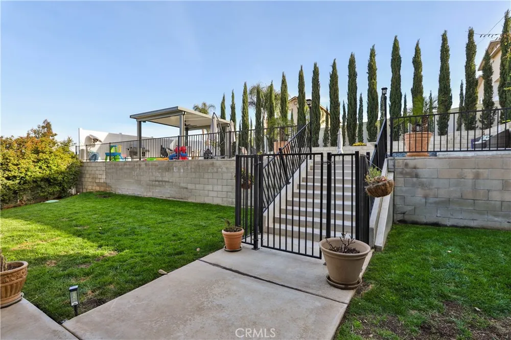 13083 Via Tuscany Riverside, CA 92503