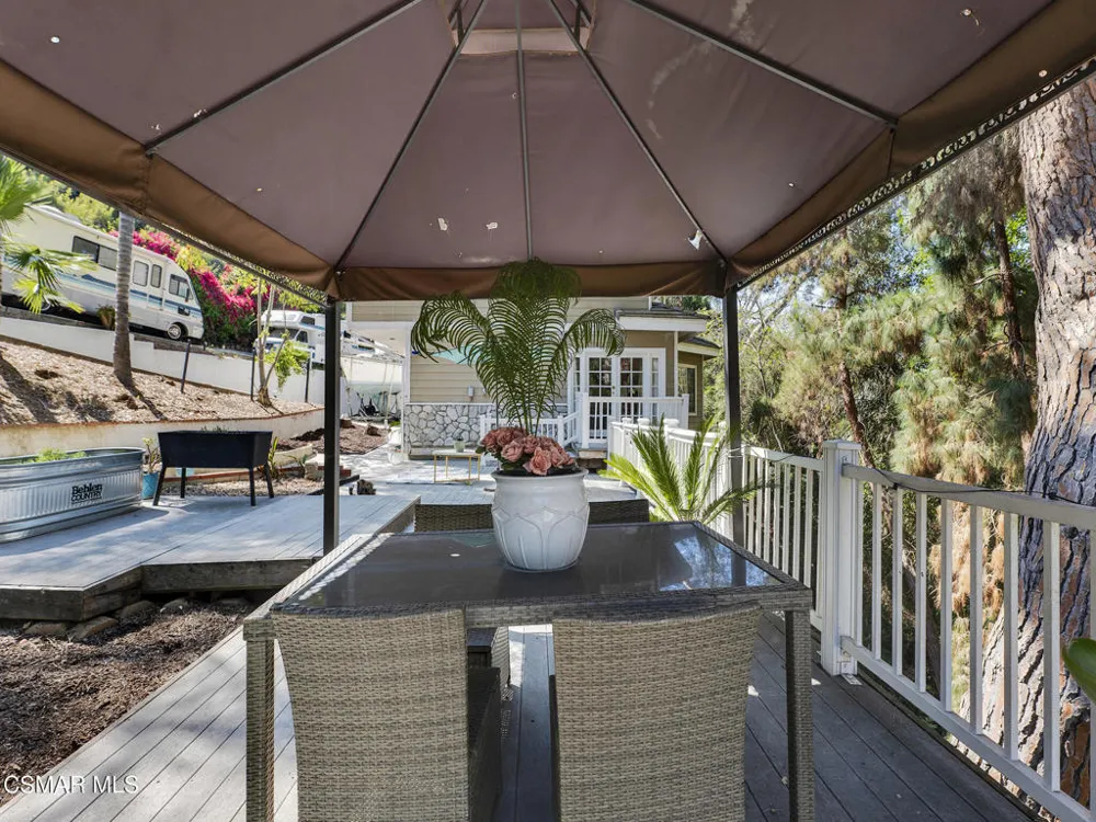 1548 Le Flore Drive La Habra Heights, CA 90631