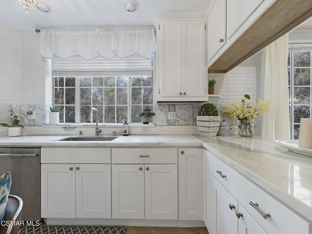 1548 Le Flore Drive La Habra Heights, CA 90631