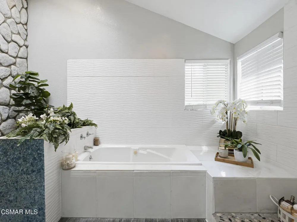 1548 Le Flore Drive La Habra Heights, CA 90631