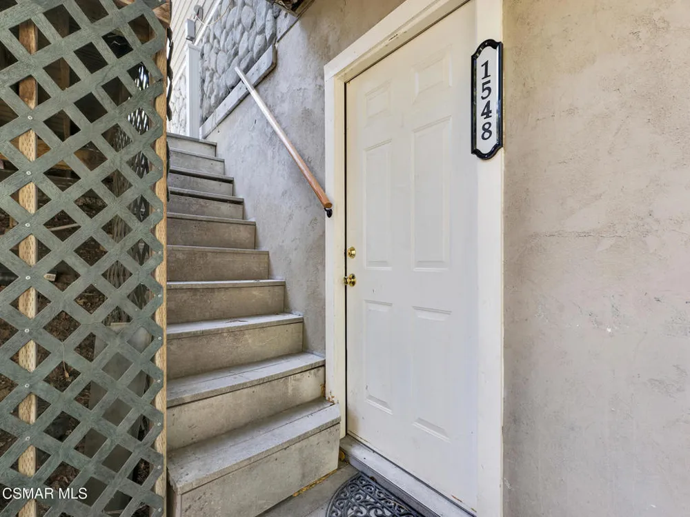 1548 Le Flore Drive La Habra Heights, CA 90631