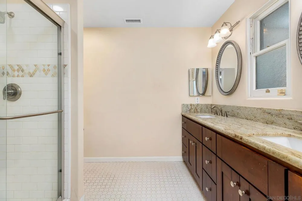 6223 Mesita Drive San Diego, CA 92115