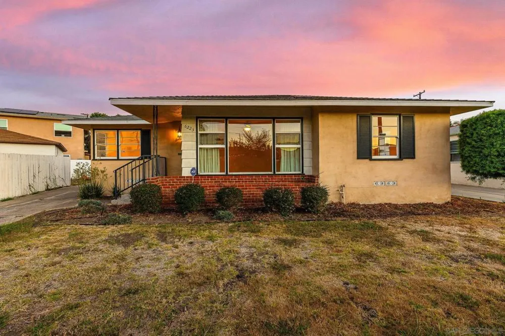 6223 Mesita Drive San Diego, CA 92115