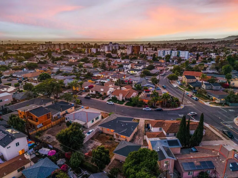 6223 Mesita Drive San Diego, CA 92115
