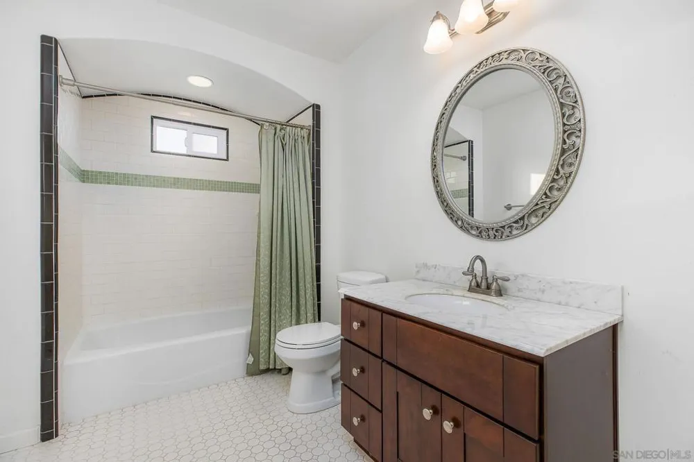 6223 Mesita Drive San Diego, CA 92115