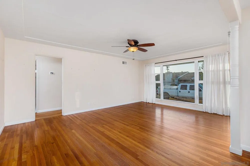 6223 Mesita Drive San Diego, CA 92115