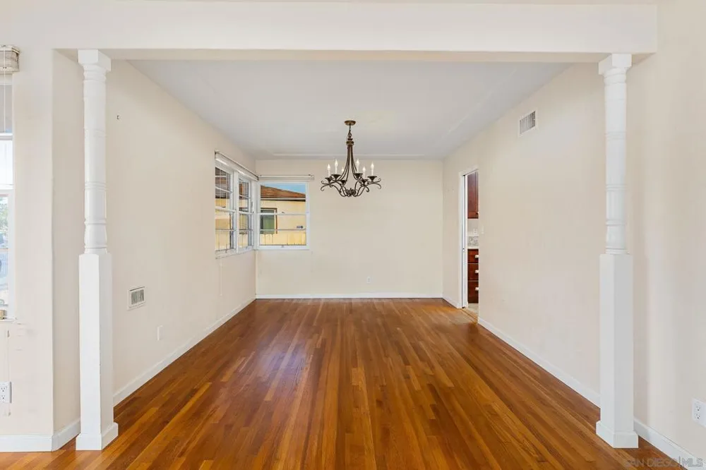 6223 Mesita Drive San Diego, CA 92115