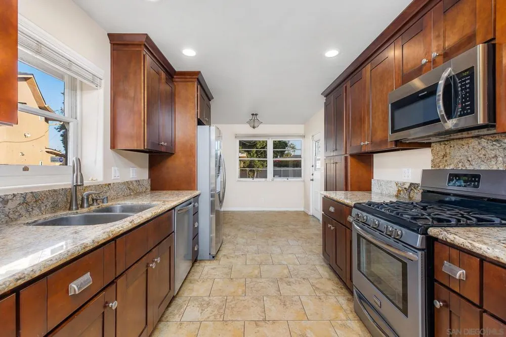 6223 Mesita Drive San Diego, CA 92115
