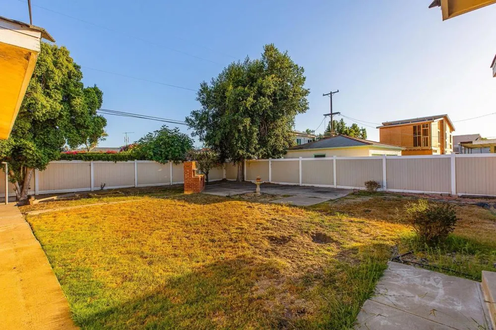 6223 Mesita Drive San Diego, CA 92115