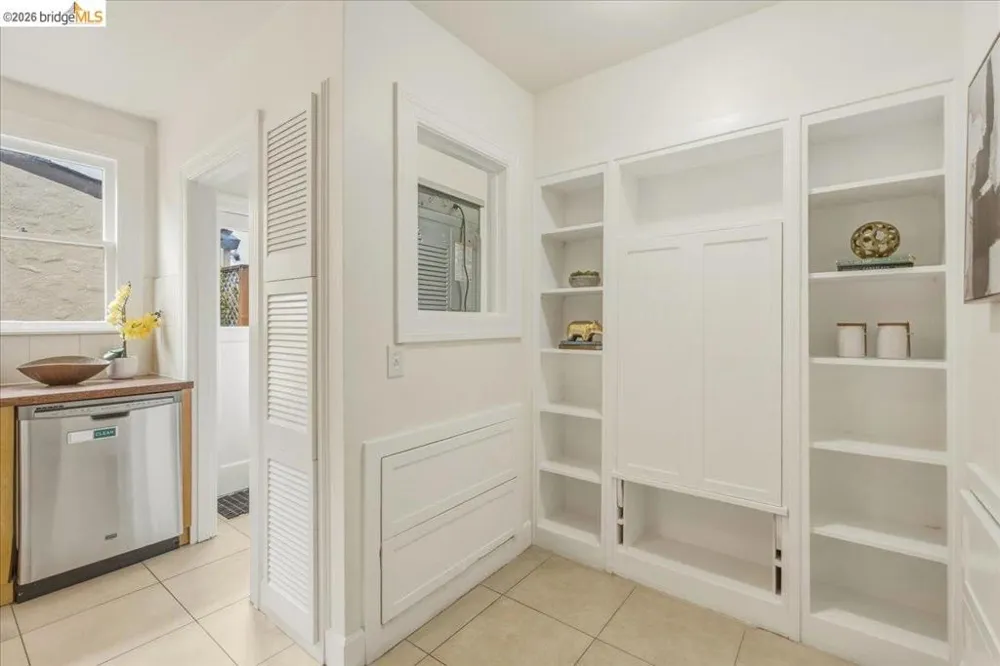 2403 Cedar St Berkeley, CA 94708