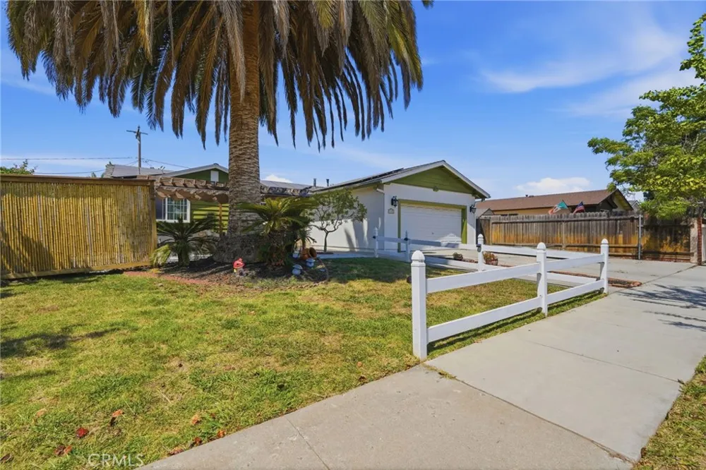 5160 Rhoads Santa Barbara, CA 93111