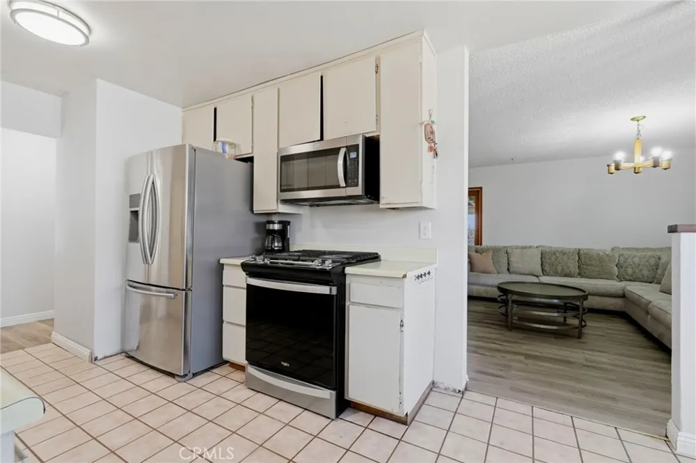 5160 Rhoads Santa Barbara, CA 93111