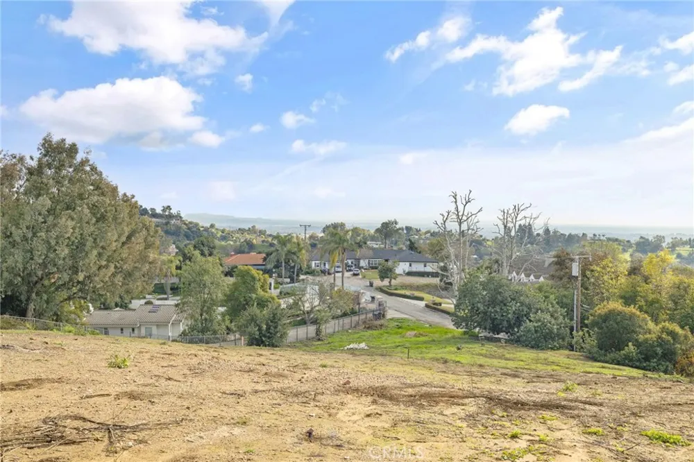 2264 Papaya Drive La Habra Heights, CA 90631