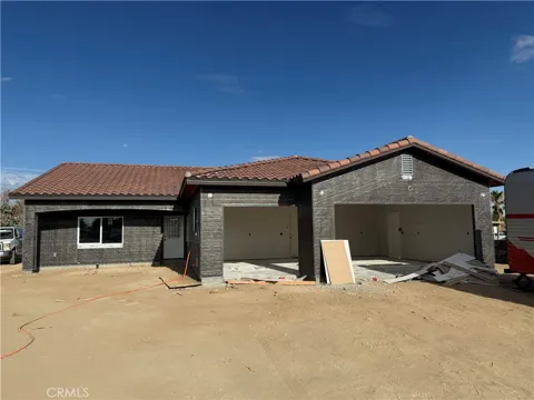 12682 Magnolia