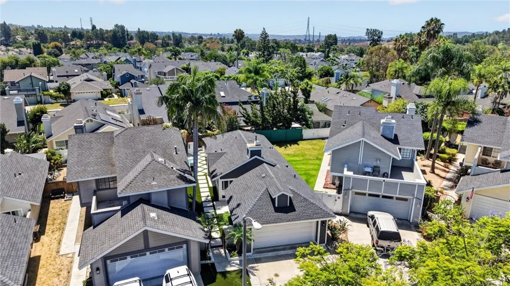 16 Deer Creek Lane Laguna Hills, CA 92653