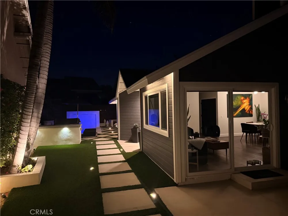 16 Deer Creek Lane Laguna Hills, CA 92653