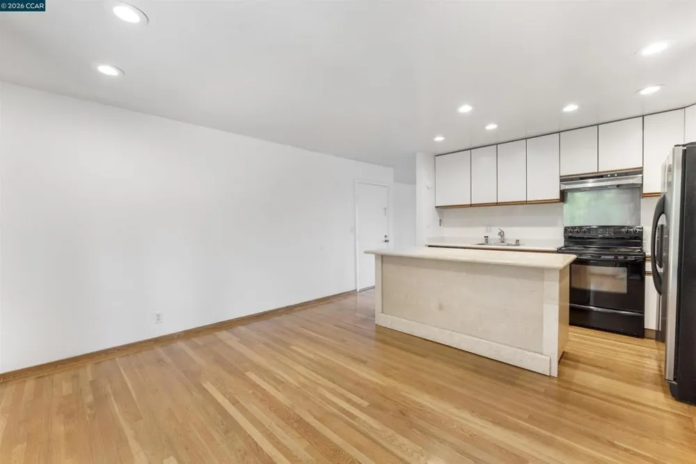 2091 Ascot Dr. #130 Moraga, CA 94556