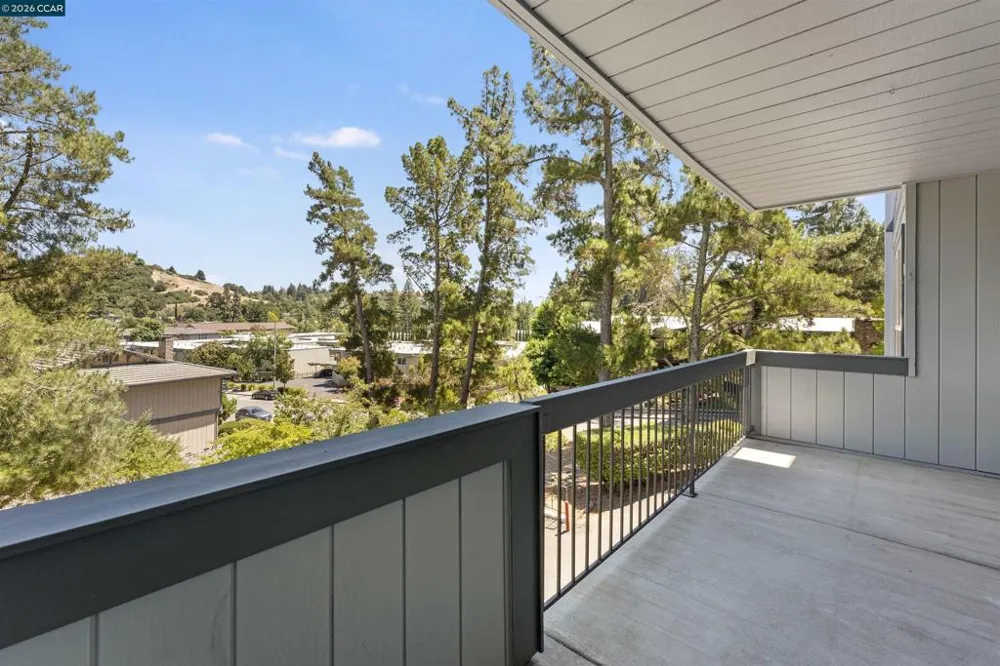 2091 Ascot Dr. #130 Moraga, CA 94556