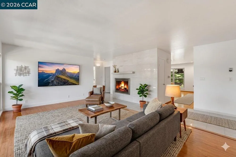 2091 Ascot Dr. #130 Moraga, CA 94556