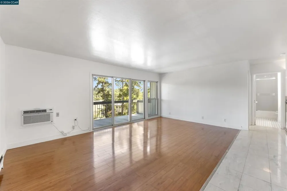 2091 Ascot Dr. #130 Moraga, CA 94556