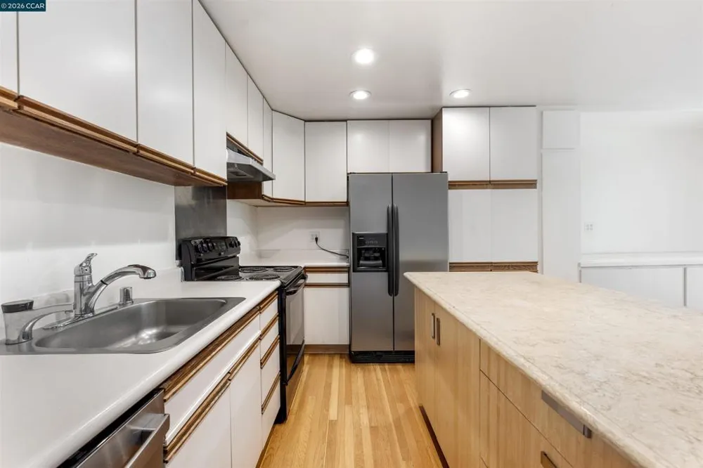 2091 Ascot Dr. #130 Moraga, CA 94556