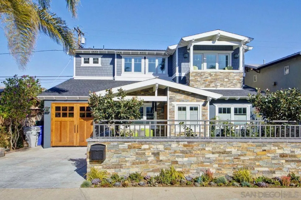 332 N Sierra Ave Solana Beach, CA 92075