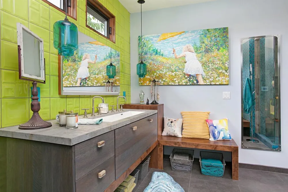 332 N Sierra Ave Solana Beach, CA 92075