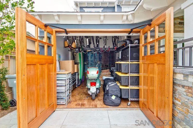 332 N Sierra Ave Solana Beach, CA 92075