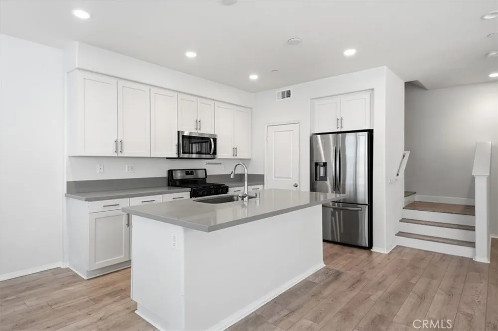 1803 Sonata La Habra, CA 90631