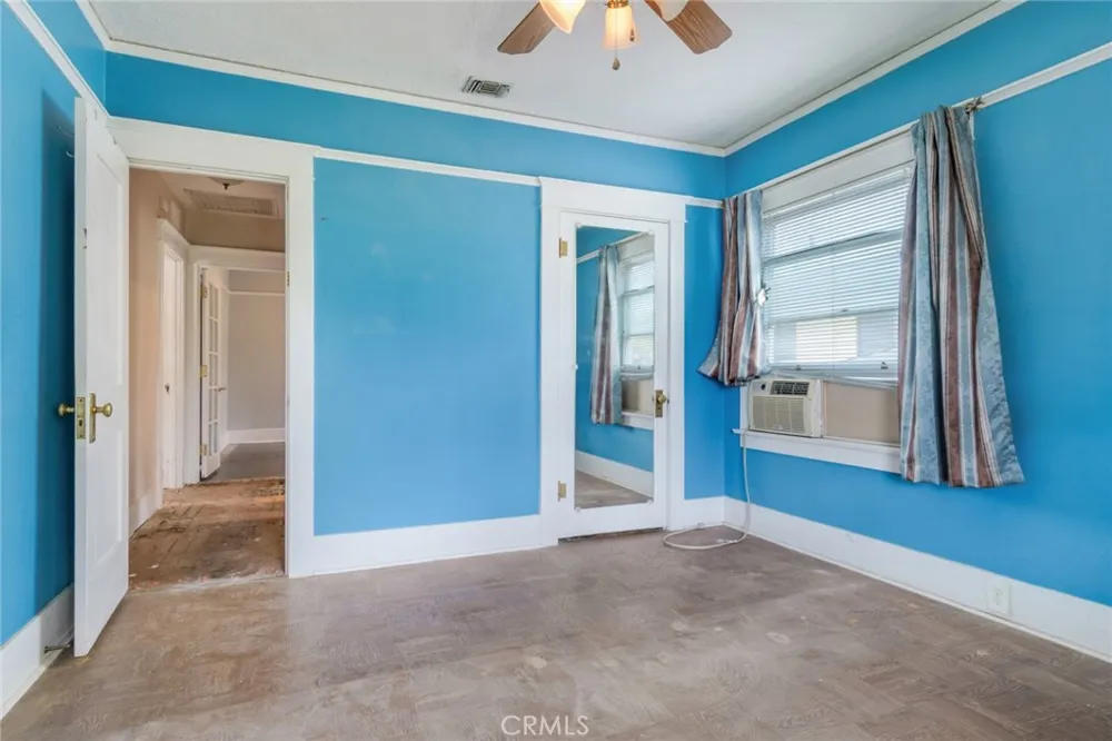 624 S Victoria Corona, CA 92879